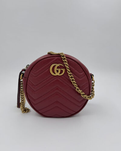 Gucci GG Marmont Circular shoulder bag rood matelassé kalfsleer met Double G hardware in uitstekende pre-loved conditie