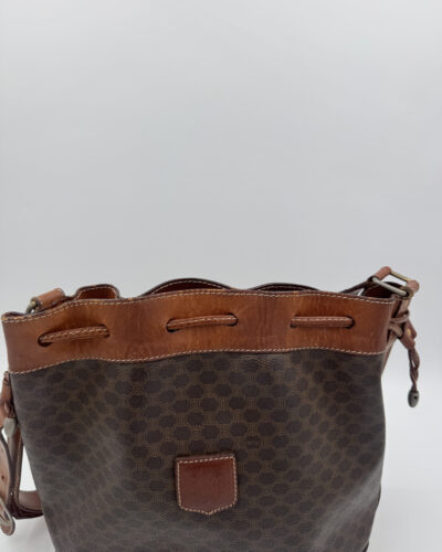 Céline Macadam Bucket Bag in bruin Macadam canvas met camelkleurige leren details