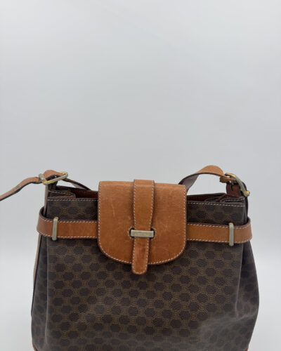 Céline Macadam Bucket Bag in bruin Macadam canvas met camelkleurige leren details