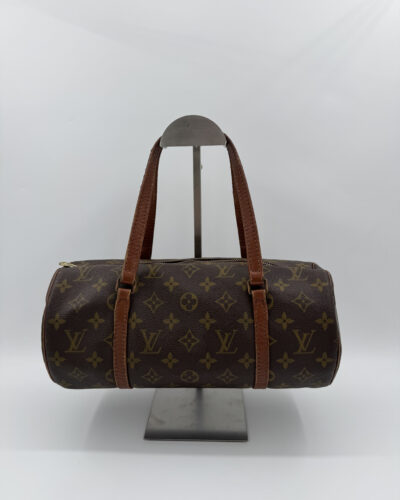 Voorkant van de Louis Vuitton Papillon 30 in bruin Monogram canvas